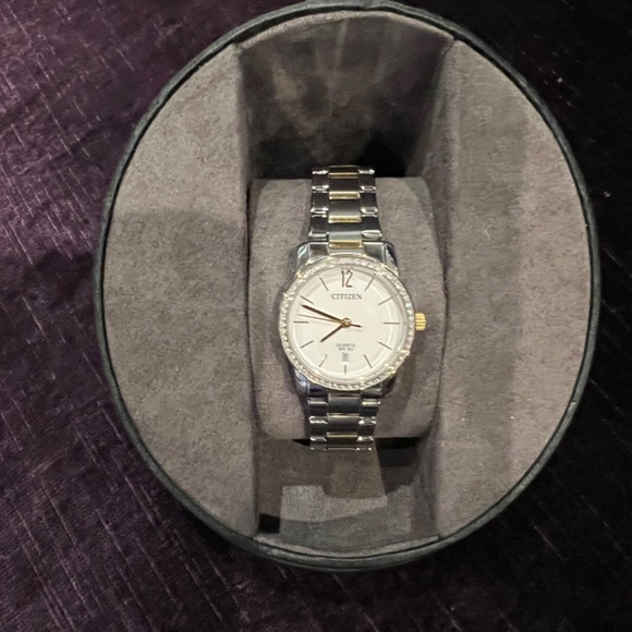 Ladies Citizens quartz watch - Picture 4 of 4